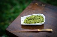 西湖龙井：中国十大名茶之首，与众不同的风味超越龙井茶